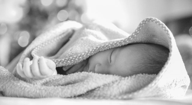 【赤ちゃん】新生児黄疸はいつまで？原因や症状は?数値の基準値は?