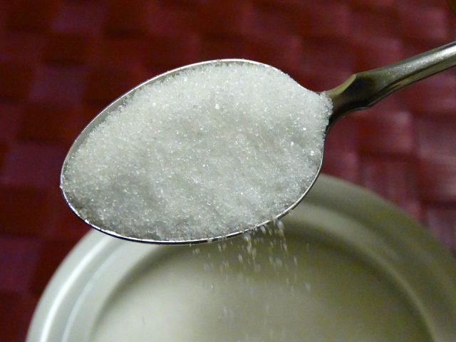 甘酒　糖質　ニキビ
