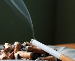 世界は禁煙ブーム！日本の受動喫煙は4割超！？危険な現状と海外の動向
